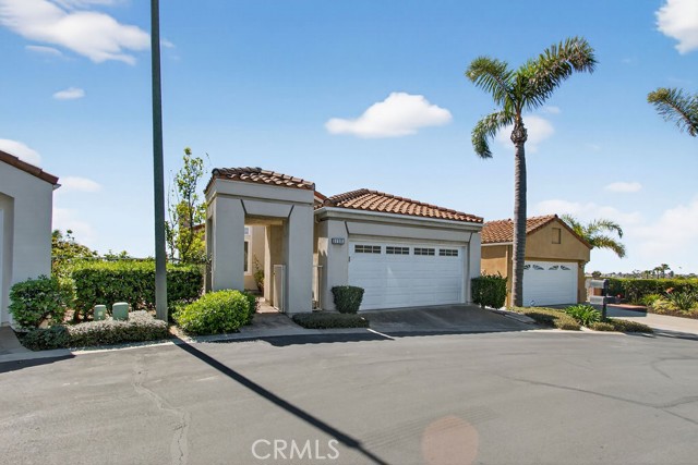 Front Image Thumbnail for CROC26003719