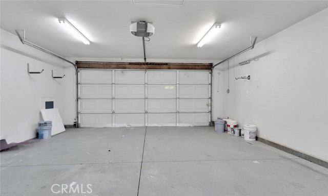 Detail Gallery Image 33 of 47 For 15505 via Cartagena St, Hesperia,  CA 92345 - 3 Beds | 2 Baths