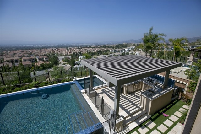 Detail Gallery Image 47 of 69 For 20300 W Windsor Ln, Northridge,  CA 91326 - 5 Beds | 6 Baths