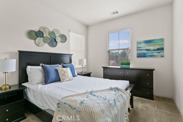 Detail Gallery Image 13 of 21 For 109 Bright Poppy, Irvine,  CA 92618 - 3 Beds | 2/1 Baths