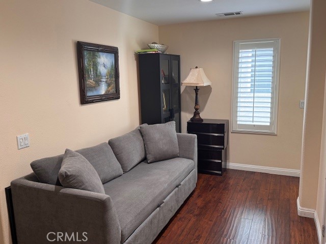 Detail Gallery Image 14 of 34 For 17423 Smoke Tree, Canyon Country,  CA 91387 - 4 Beds | 3 Baths