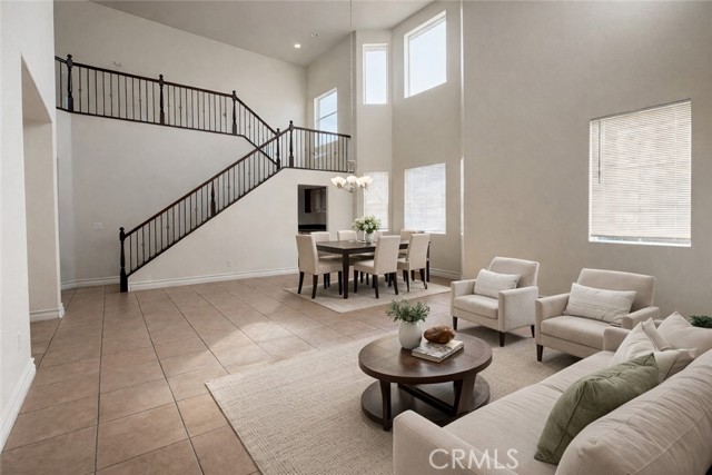 Detail Gallery Image 6 of 28 For 3120 Albret, Lancaster,  CA 93536 - 5 Beds | 4 Baths