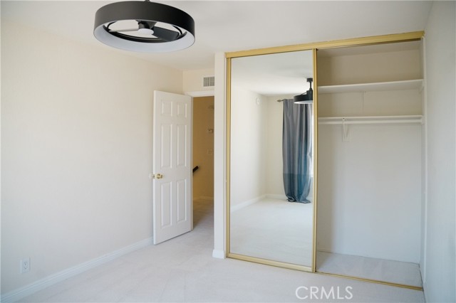 MLS #OC25248538 image #21