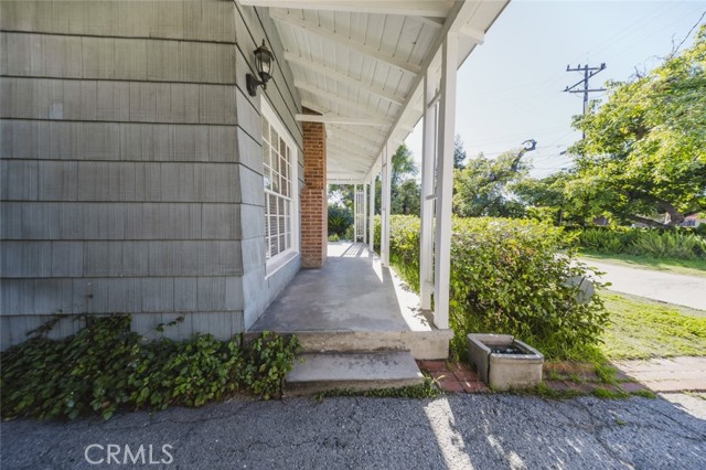 1324 S 1st Avenue, Arcadia CA: https://media.crmls.org/medias/5ab29525-f97c-4e45-8a35-661586a16ad7.jpg