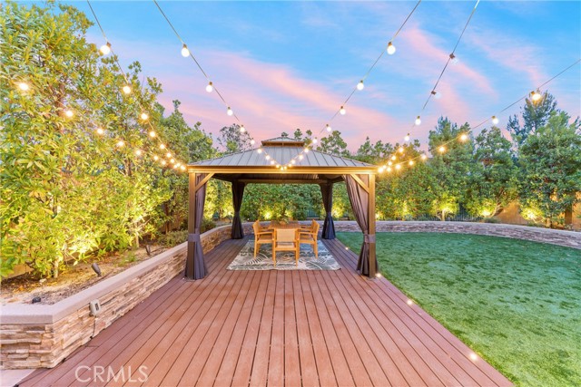 287 Barnes Road, Tustin CA: https://media.crmls.org/medias/5ab29b28-3c16-404b-935a-2a51d083513d.jpg