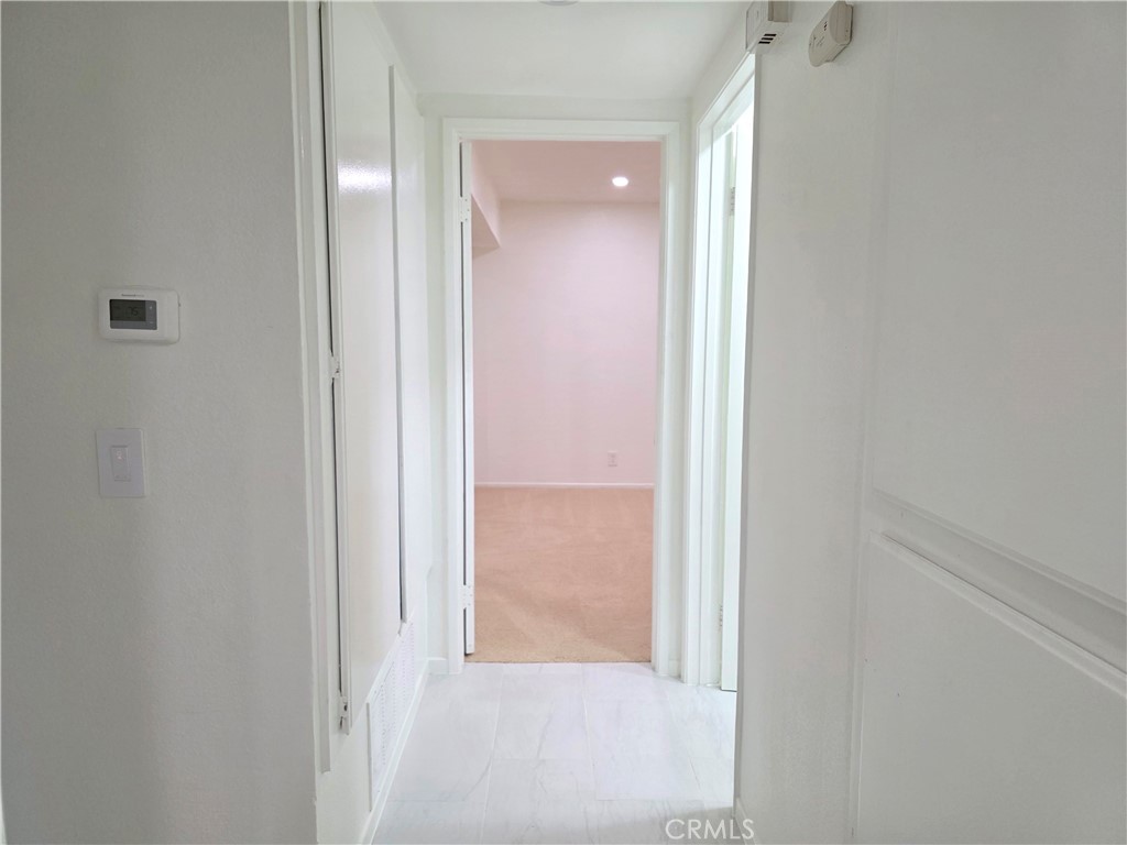 https://media.crmls.org/medias/5ab2cf9b-1bb3-420c-9a60-80777bc14a8c.jpg?preset=X-Large