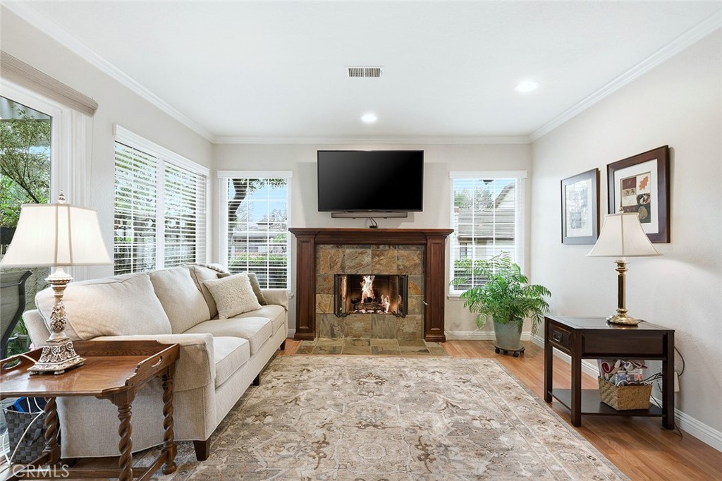 MLS #CV25279777 image #9