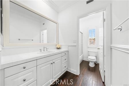 https://media.crmls.org/medias/5ab4211d-449c-4103-83ff-e9541f5bbb7f.jpg?preset=X-Large