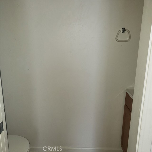 Detail Gallery Image 12 of 17 For 720 E Big Bear, Big Bear City,  CA 92314 - – Beds | – Baths