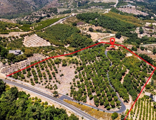 23192 De Anza Road, Temecula CA: https://media.crmls.org/medias/5ab550f0-e17e-45a9-aaae-e8f39fb154a2.jpg
