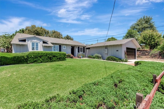 Detail Gallery Image 2 of 34 For 11111 Magda Ln, La Habra,  CA 90631 - 4 Beds | 2/1 Baths
