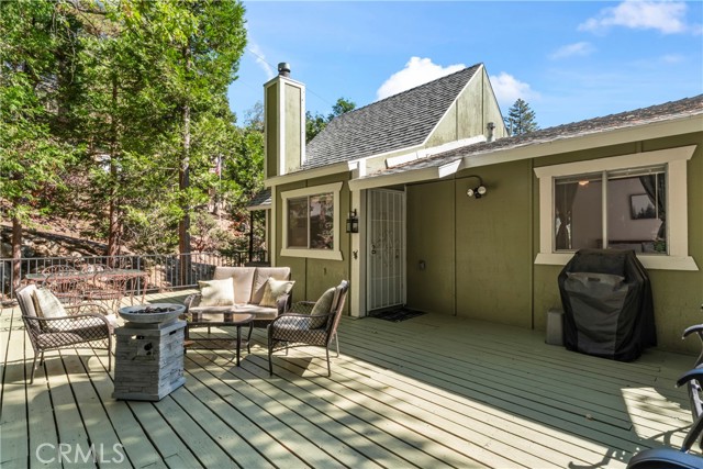 Detail Gallery Image 28 of 36 For 26270 Thunderbird Dr, Lake Arrowhead,  CA 92352 - 3 Beds | 2 Baths