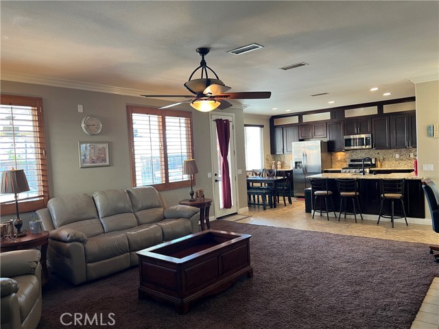 Detail Gallery Image 17 of 60 For 11617 Harvard Way, Yucaipa,  CA 92399 - 4 Beds | 2/1 Baths