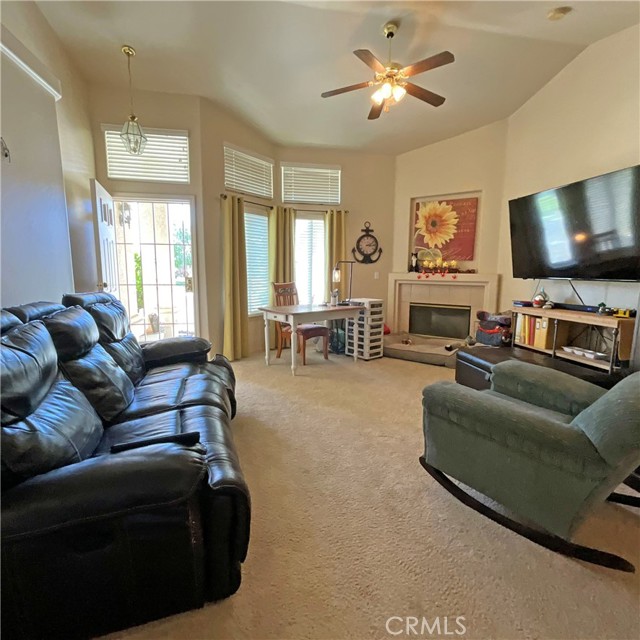 220 Cornuta Way, Nipomo CA: https://media.crmls.org/medias/5ab8c3b9-3a5b-488d-abfd-d459f10f79fd.jpg