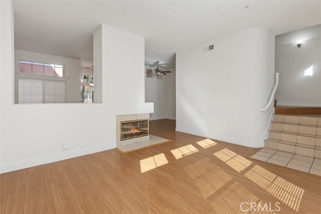 Detail Gallery Image 11 of 45 For 10 Bettoni Aisle, Irvine,  CA 92606 - 3 Beds | 2/1 Baths