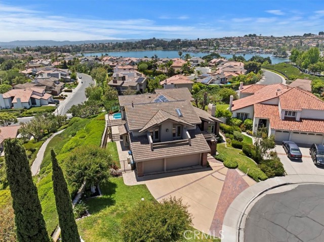28212 San Marcos, Mission Viejo CA: https://media.crmls.org/medias/5ab95519-0a29-4098-978d-1e28ea241ac9.jpg