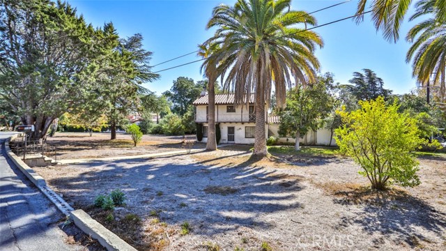 2434 N Mountain Ave, Upland, CA 91784