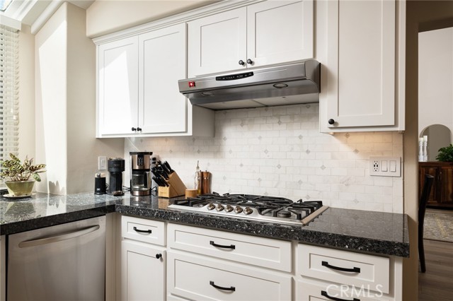 Image 9 of 59 For 33 Calle Del Norte