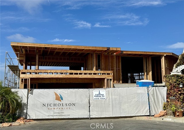 Detail Gallery Image 11 of 11 For 408 Mendoza, Corona Del Mar,  CA 92625 - 4 Beds | 4/2 Baths