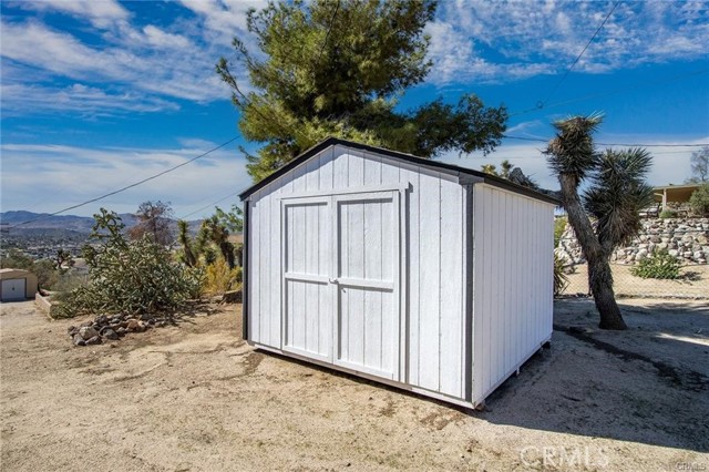 Detail Gallery Image 19 of 37 For 6328 Palo Alto Ave, Yucca Valley,  CA 92284 - 3 Beds | 2 Baths