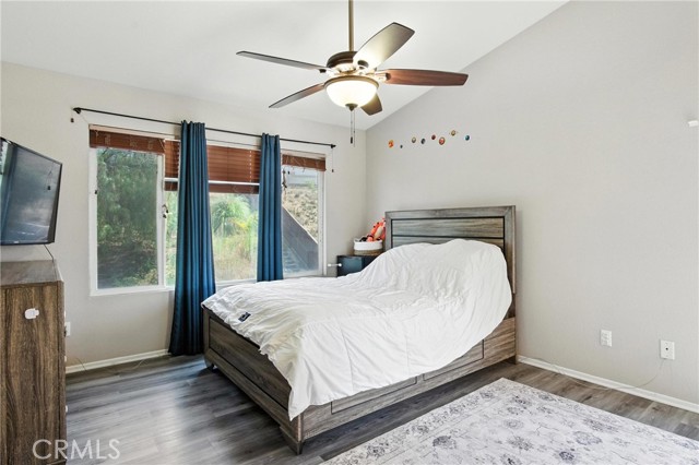 27510 Coyote Mesa Drive, Corona CA: https://media.crmls.org/medias/5abb0cdb-435d-41d4-bf70-17a0628638e2.jpg