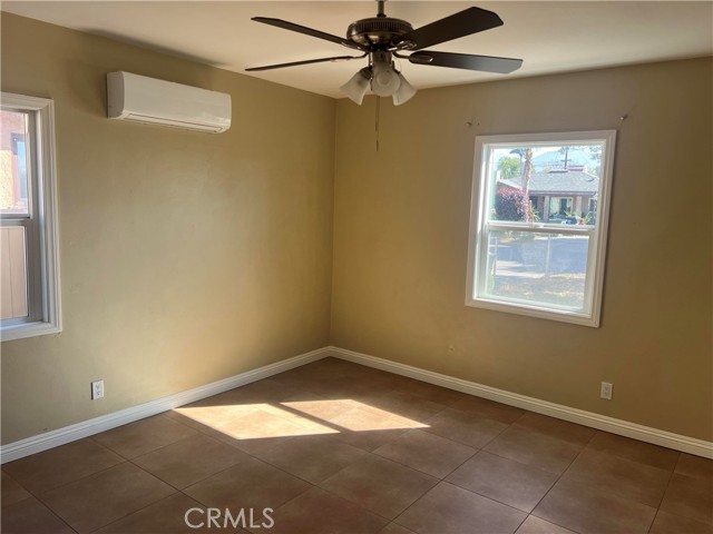 Detail Gallery Image 4 of 7 For 3012 Genevieve St, San Bernardino,  CA 92405 - 2 Beds | 1 Baths