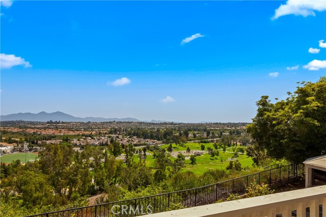 Detail Gallery Image 4 of 54 For 28356 Chat Dr, Laguna Niguel,  CA 92677 - 4 Beds | 3 Baths