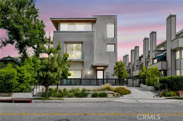 Image 1 for 941 E California BLVD #1