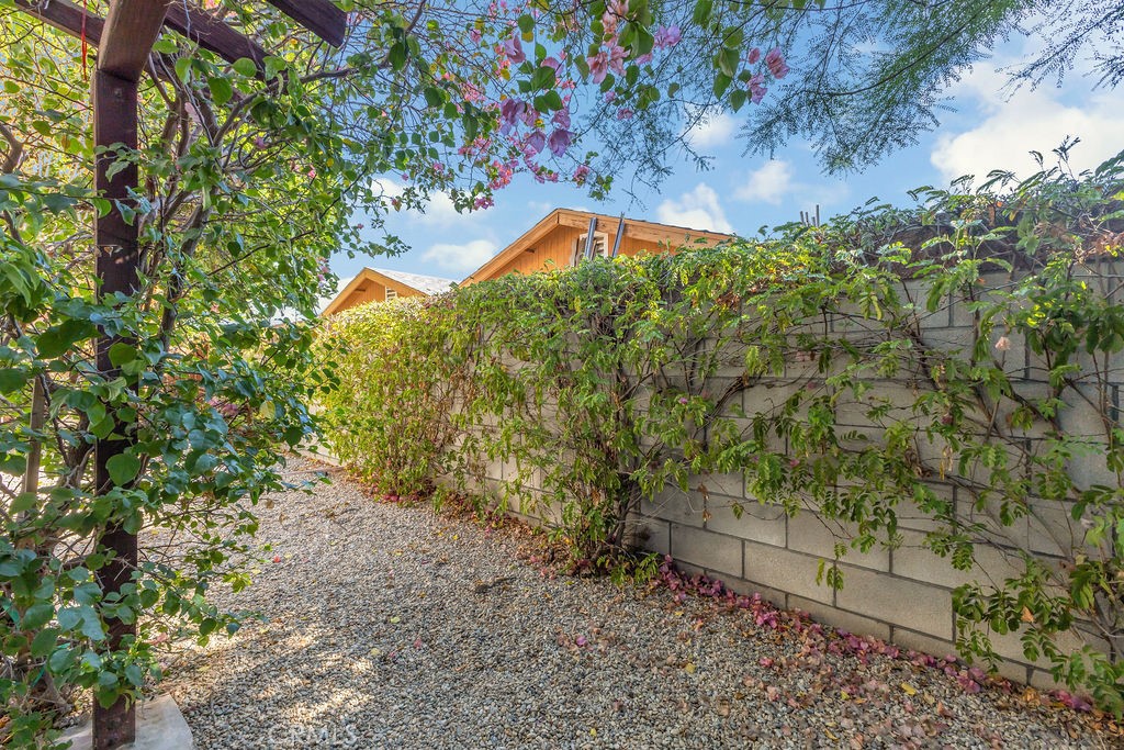 MLS #IG25224988 image #28