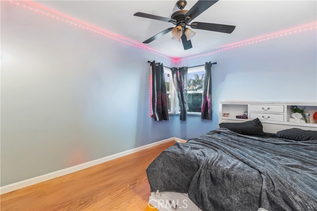 Detail Gallery Image 15 of 26 For 243 S Hanford, San Pedro,  CA 90732 - 3 Beds | 2 Baths