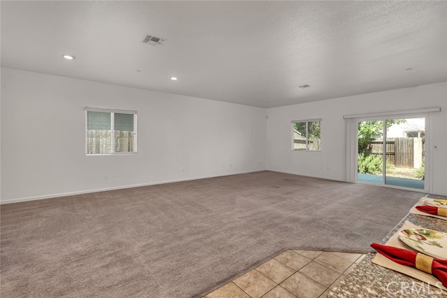 Detail Gallery Image 14 of 35 For 443 Jacobs, Merced,  CA 95348 - 4 Beds | 2 Baths