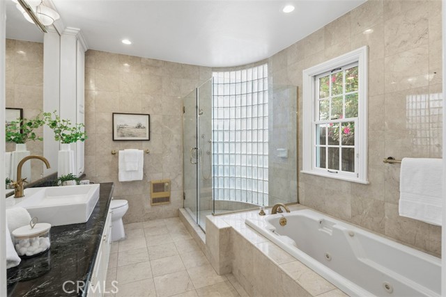 Detail Gallery Image 20 of 41 For 266 Park Ave, Long Beach,  CA 90803 - 4 Beds | 2 Baths