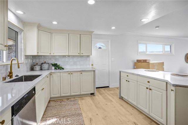 Detail Gallery Image 7 of 26 For 872 Huron, Claremont,  CA 91711 - 4 Beds | 2 Baths