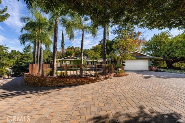 Detail Gallery Image 27 of 36 For 1670 Marion Rd, Redlands,  CA 92374 - 4 Beds | 3 Baths