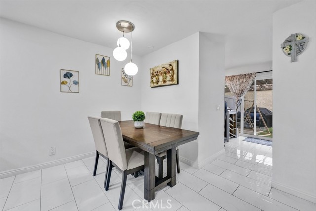 Detail Gallery Image 7 of 36 For 15970 Hyde Ct, Fountain Valley,  CA 92708 - 2 Beds | 1/1 Baths