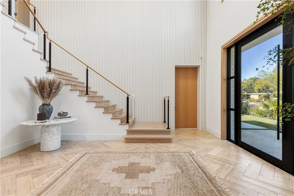 MLS #SR25262941 image #5