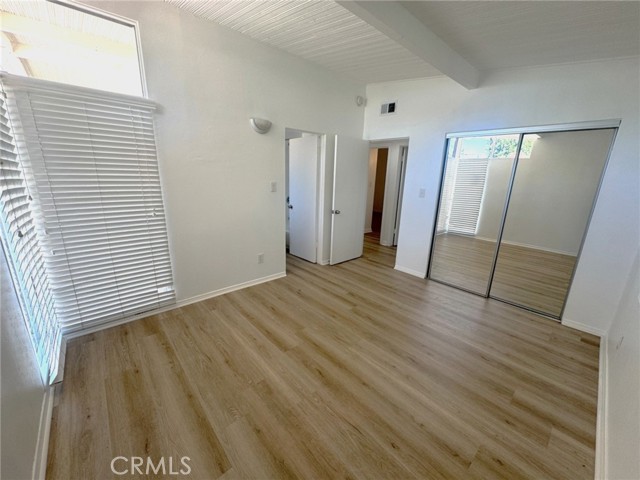 Detail Gallery Image 15 of 22 For 17731 Elkwood St, Reseda,  CA 91335 - 3 Beds | 2 Baths
