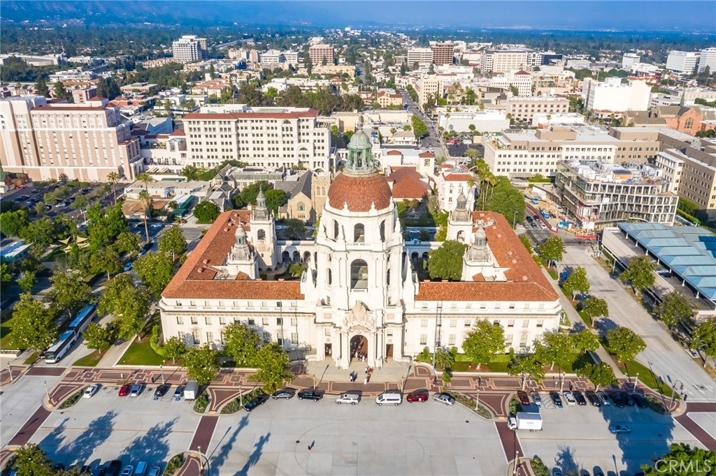 https://media.crmls.org/medias/5abee8cc-44e9-4861-9922-9e276b461f3e.jpg?preset=X-Large