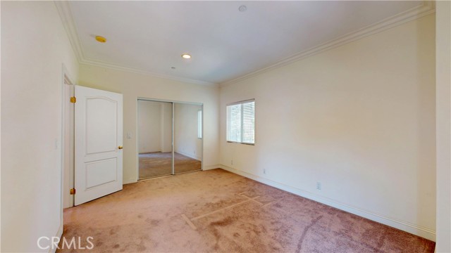 Detail Gallery Image 38 of 49 For 11054 Plainview Ave, Tujunga,  CA 91042 - 5 Beds | 3/1 Baths