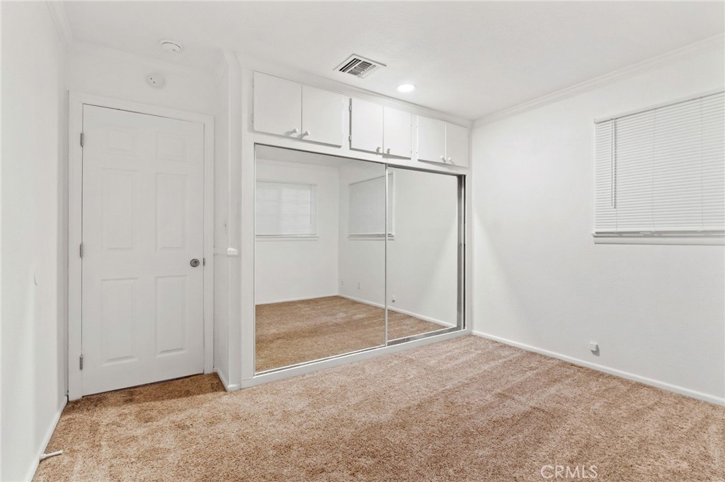 MLS #OC25271228 image #18