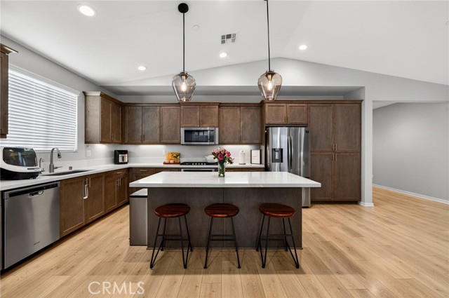 Detail Gallery Image 17 of 59 For 28307 Harvest Gold Ct, Menifee,  CA 92584 - 4 Beds | 3 Baths