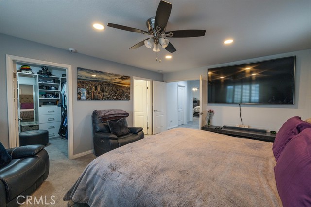 Detail Gallery Image 13 of 20 For 6103 Michelson St, Lakewood,  CA 90713 - 6 Beds | 4 Baths