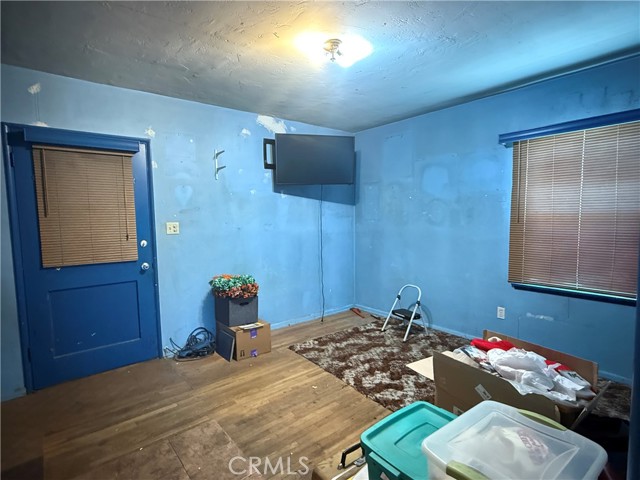 Detail Gallery Image 15 of 25 For 892 Valencia Dr, Colton,  CA 92324 - 3 Beds | 1 Baths