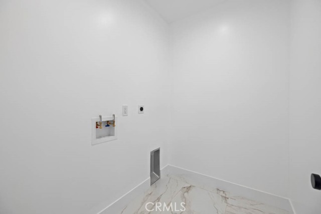 36733 42nd E Street, Palmdale CA: https://media.crmls.org/medias/5ac2ab9c-253a-421f-95d0-0588569d3c5c.jpg