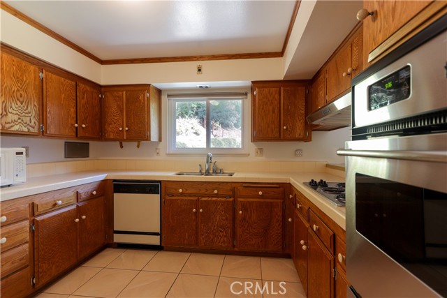Detail Gallery Image 15 of 47 For 21833 Onawa Pl, Diamond Bar,  CA 91765 - 4 Beds | 2 Baths