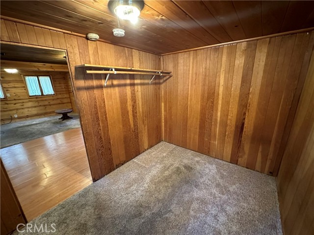 Detail Gallery Image 8 of 17 For 851 Jay Bird Ln, Big Bear Lake,  CA 92315 - 2 Beds | 1 Baths