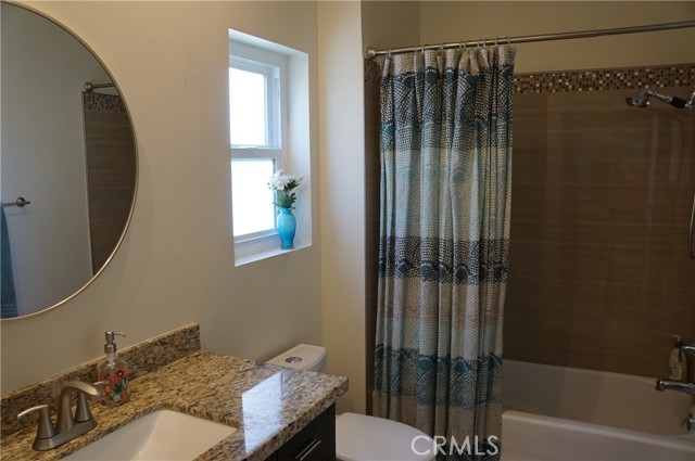 11225 Peach Grove Street, 202 photo 16