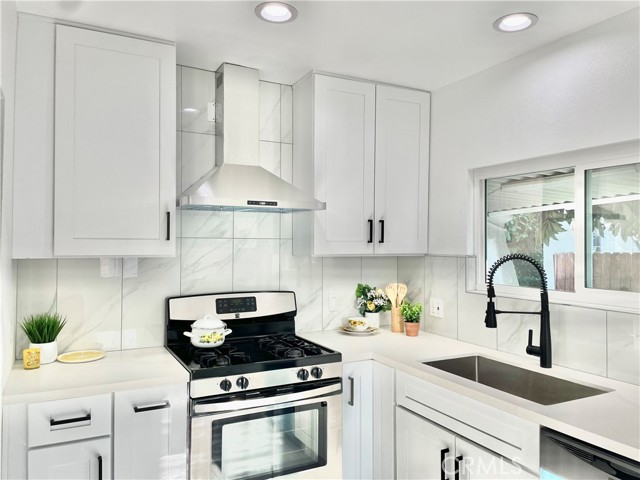 Detail Gallery Image 15 of 32 For 6281 Stanton Ave, Buena Park,  CA 90621 - 3 Beds | 2/1 Baths