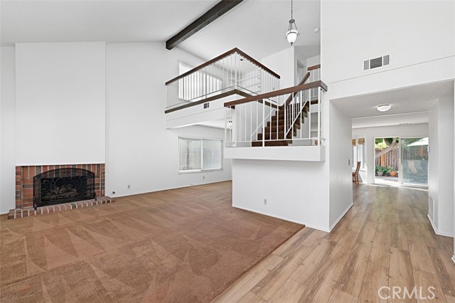 1010 Janetwood Drive photo 4