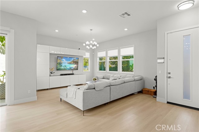 Detail Gallery Image 28 of 56 For 259 Chorus, Irvine,  CA 92618 - 4 Beds | 3/2 Baths